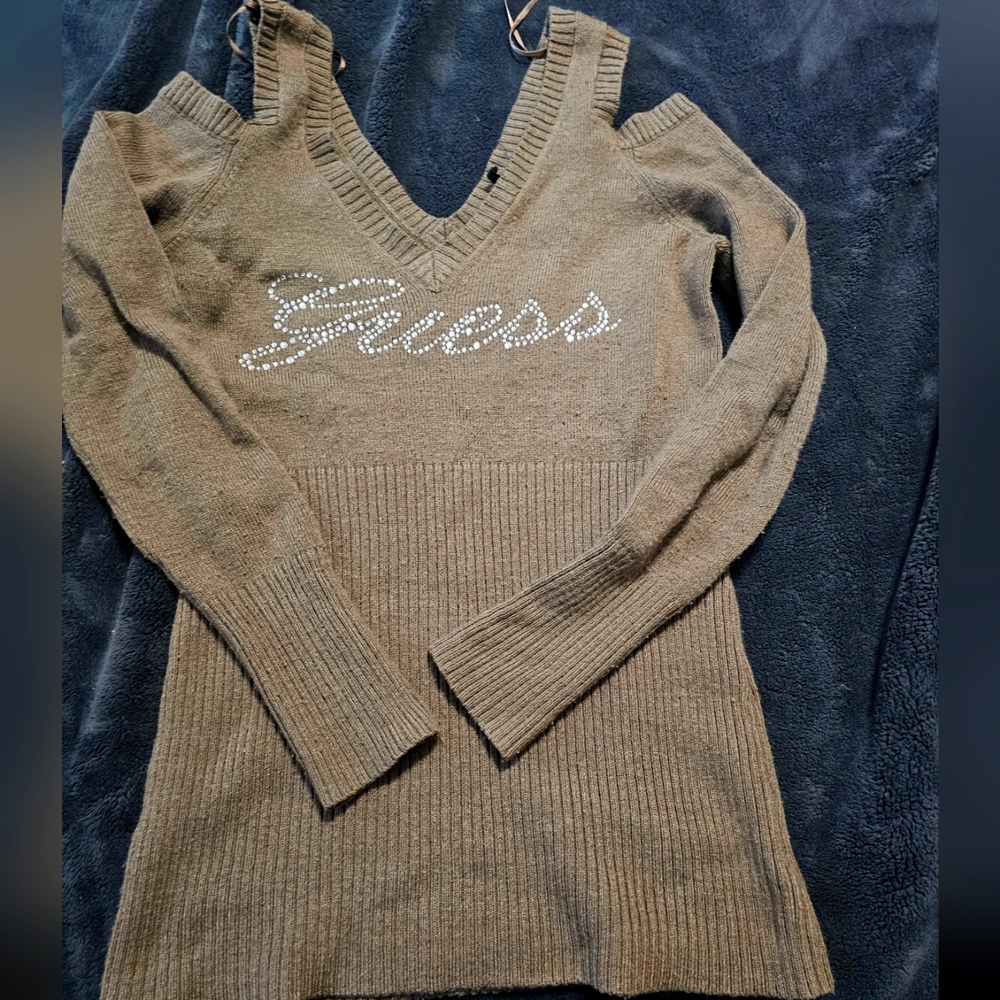 Guess sweater